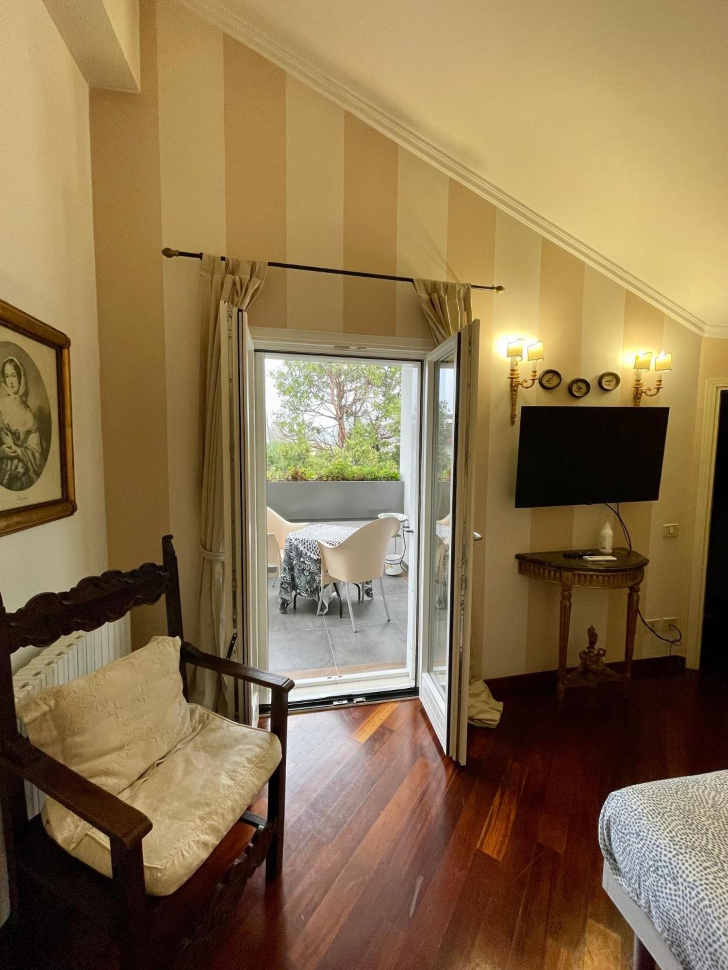 B&B Villa Tersius Trezzano sul Naviglio Exteriör bild