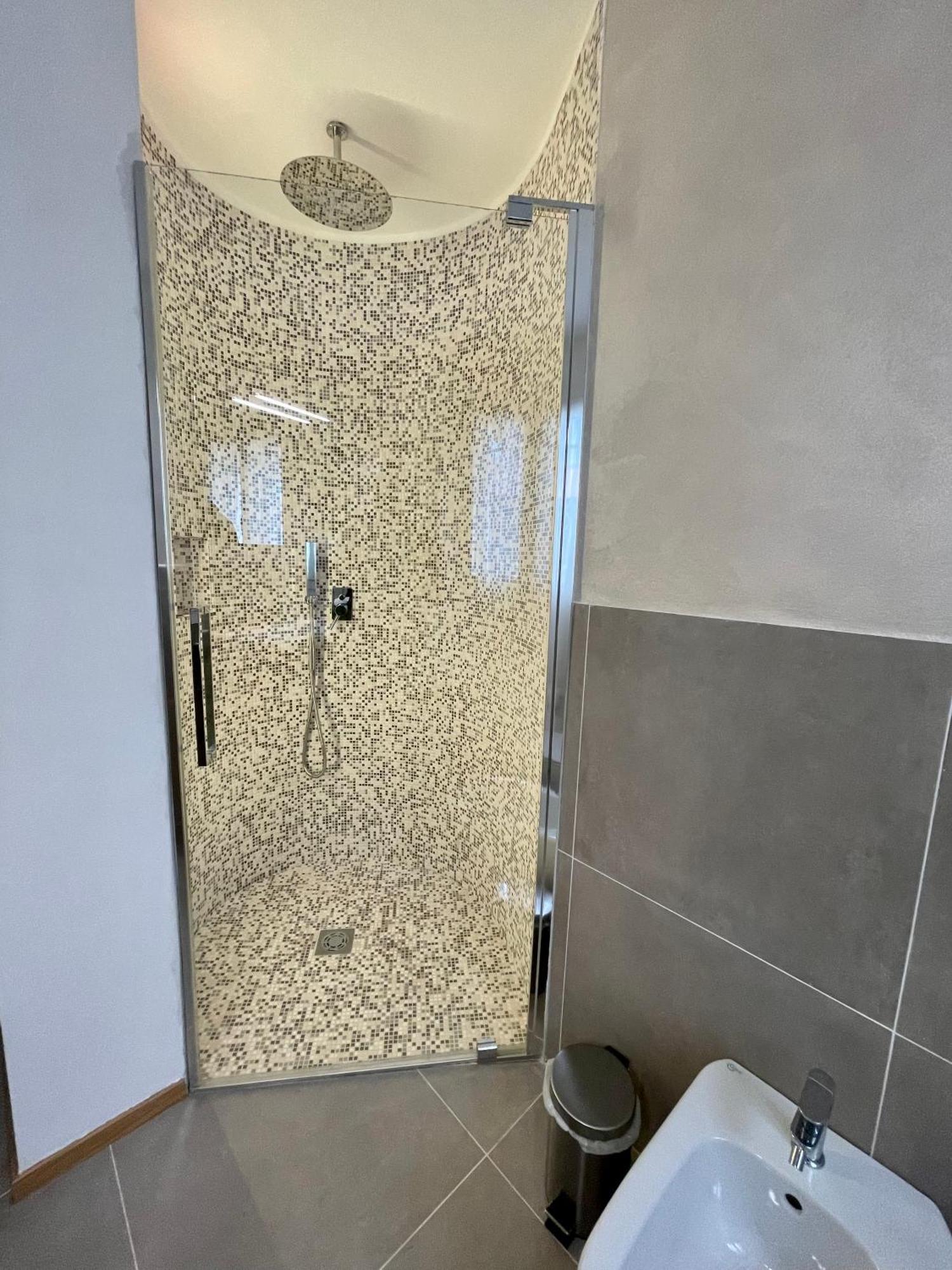 B&B Villa Tersius Trezzano sul Naviglio Exteriör bild